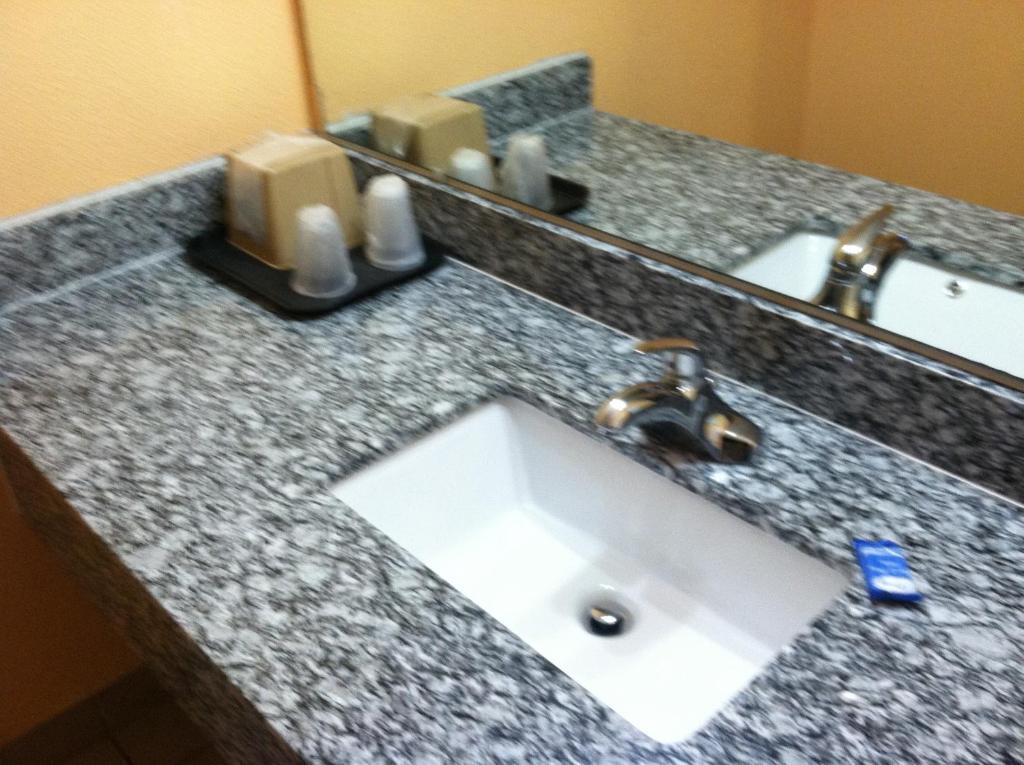 Express Inn West Memphis Bilik gambar